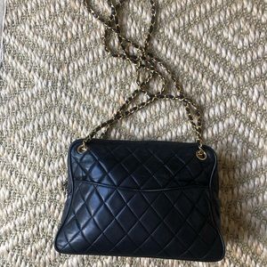 Vintage Chanel black Lambskin camera bag with gold